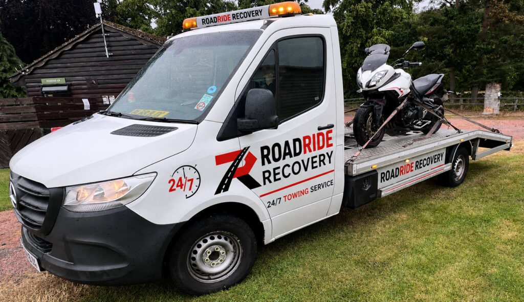24/7 Motorbike recovery flatbed truck for roadsid transport and breakdown recovery